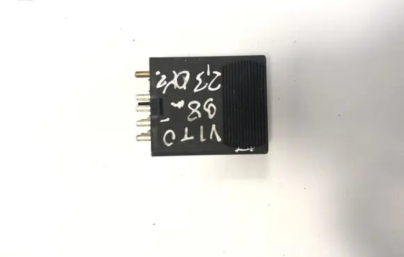 Mercedes-Benz Vito Viano W638 Other relay 0075459532 05999672