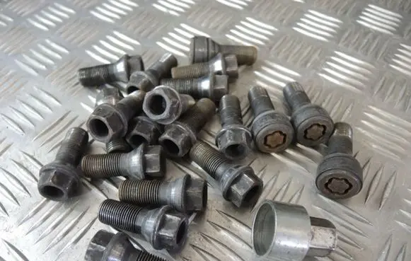 BMW X6 F16 Nuts/bolts 