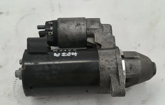 Mercedes-Benz C W204 Starter motor A0061517201