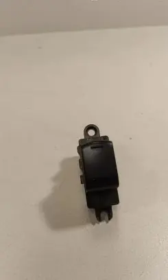 Nissan Navara D40 Electric window control switch 25411EA00A