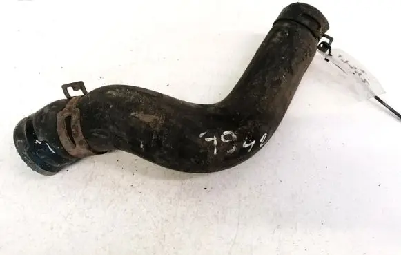 Toyota Avensis T270 Engine coolant pipe/hose