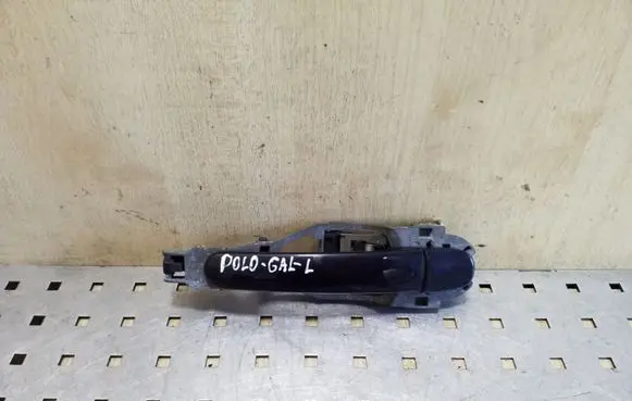 Volkswagen Polo IV 9N3 Rear door exterior handle 3B0837885