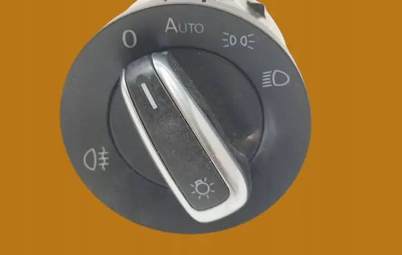 Volkswagen PASSAT B8 Light switch 3C8941431