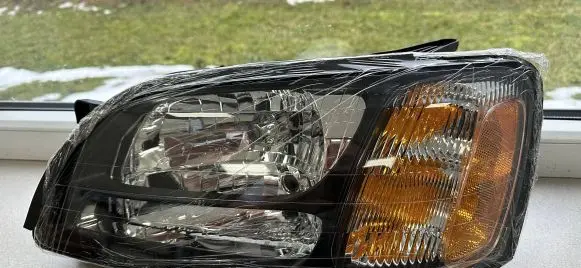 Subaru Outback Headlight/headlamp 3201109L 320-1109L-US