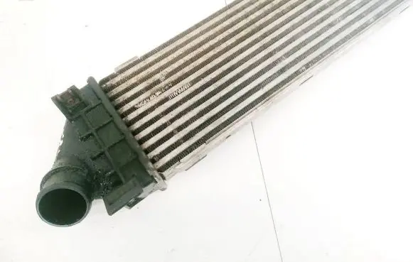 Ford Mondeo MK IV Intercooler radiator 818239