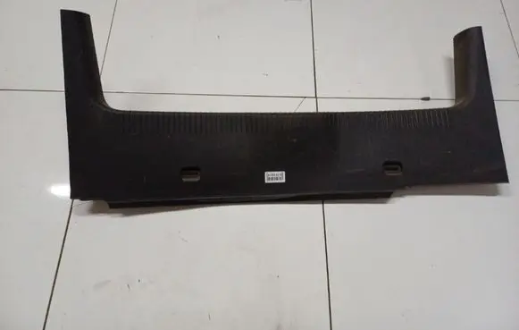 Other trunk/boot trim element