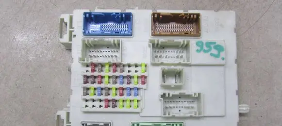 Fuse box set
