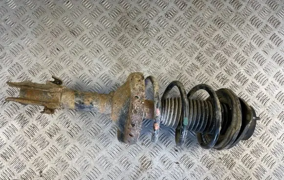 Front shock absorber with coil spring