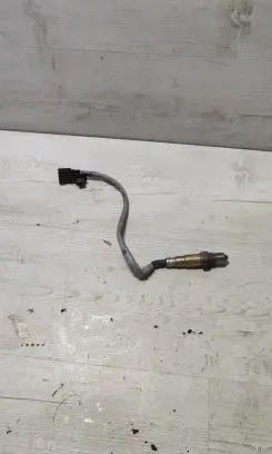 Mercedes-Benz A W176 Lambda probe sensor 226A41733R H8201395330