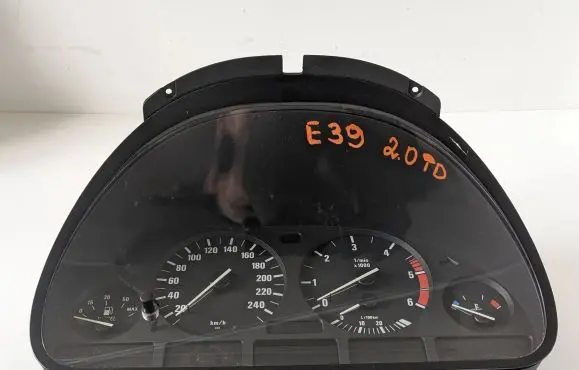 BMW 5 E39 Speedometer (instrument cluster) 62116914913 110008735135