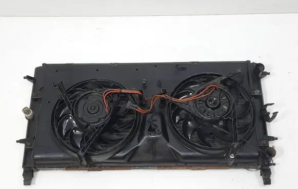 Volkswagen Transporter - Caravelle T4 Radiator set 701121207K 701121205