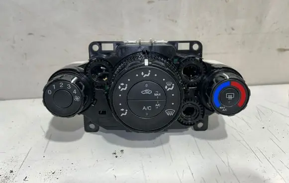 Ford Fiesta Climate control unit C1B119980CC