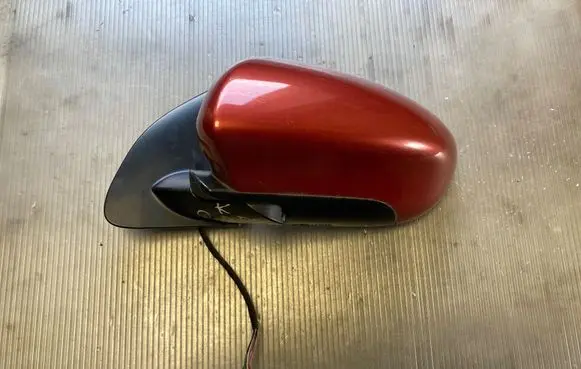 Nissan Qashqai Front door electric wing mirror E11026202 E11036202