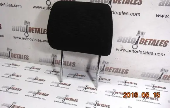 Toyota Corolla Verso E121 Front seat headrest 
