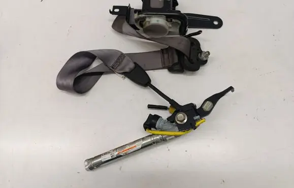 Honda Jazz IV GR Front seatbelt 0080P1110024 0589P10018