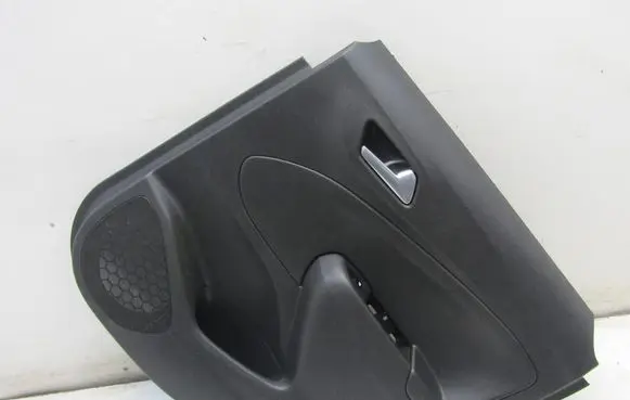 Opel Crossland X Front door card panel trim GMAUTO4574097