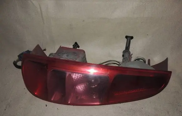 Peugeot 807 Rear/tail lights