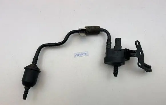 Audi A4 S4 B9 8W Turbo solenoid valve 06H906517AF