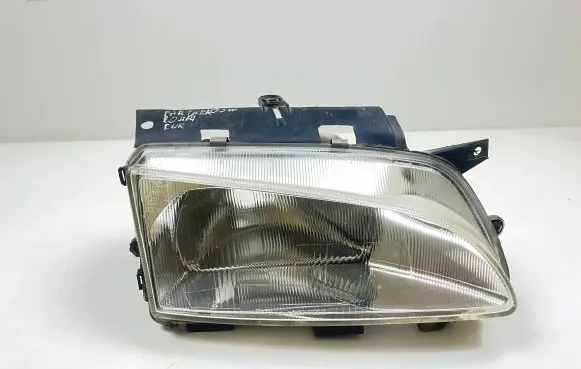 Peugeot Partner Headlight/headlamp 5501126RHD