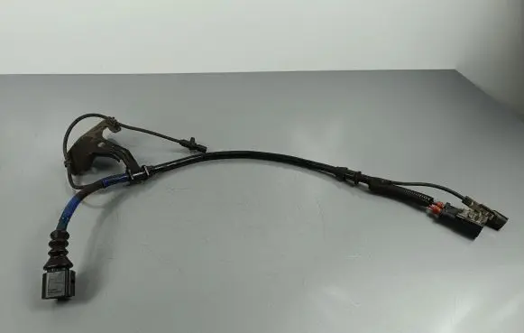 Nissan Qashqai J12 Rear ABS sensor wiring 479A76UBA1B