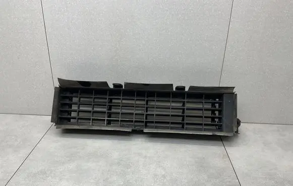 Nissan Qashqai Intercooler air guide/duct channel 623224EA0A