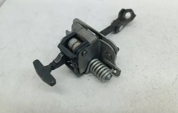 Citroen Berlingo Front door check strap stopper 813292