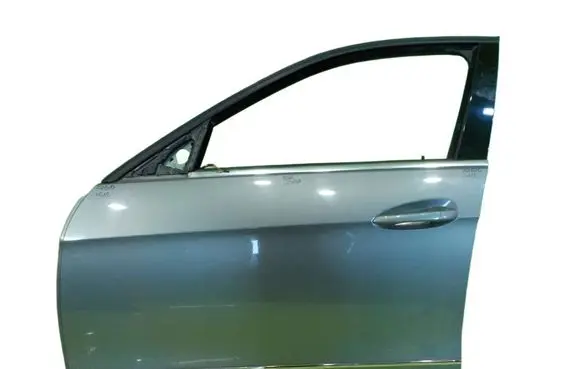 Mercedes-Benz E W212 Front door PRZOD LEWE