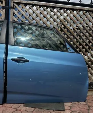 Hyundai ix20 Front door 