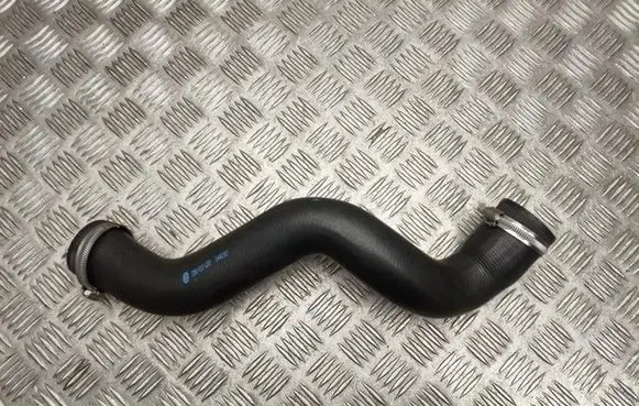 Audi A4 S4 B5 8D Engine coolant pipe/hose HORTUM144193