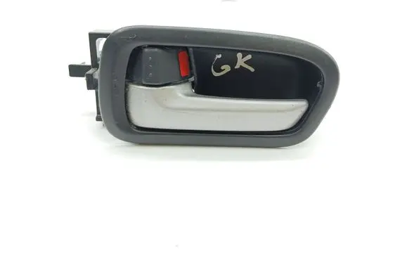 Suzuki Grand Vitara II Rear door interior handle