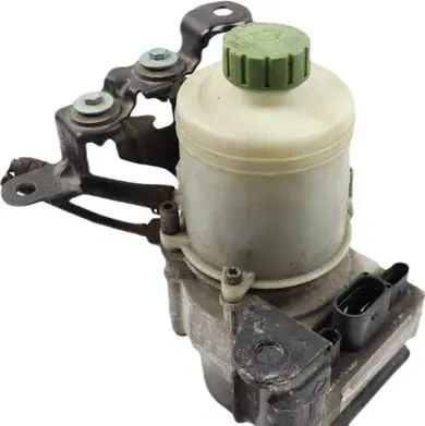 Volkswagen Polo IV 9N3 Power steering pump 6Q0423155AA A50919600