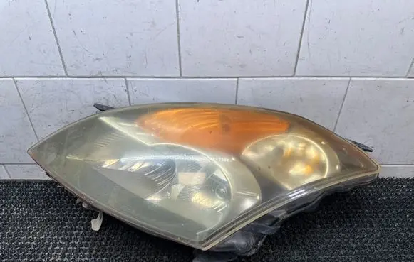 Nissan Altima Headlight/headlamp