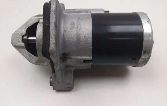 Nissan Micra Starter motor M000TD0971 233001HC0D