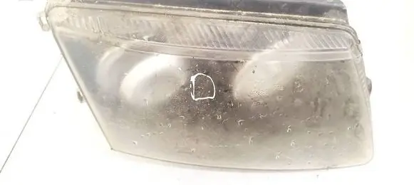 Volkswagen PASSAT B5 Headlight/headlamp