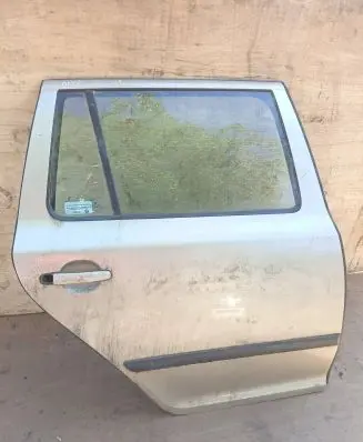 Skoda Octavia Mk2 (1Z) Rear door