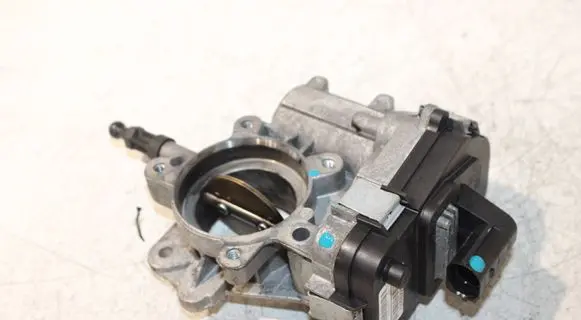 Jeep Cherokee KL Throttle valve 55229467 55229717