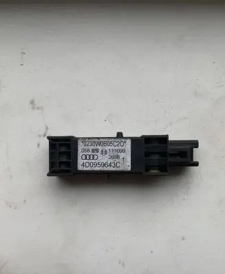 Audi A8 S8 D2 4D Airbag deployment crash/impact sensor 4D0959643C