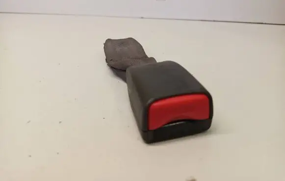 Ford Ranger Rear seatbelt buckle 