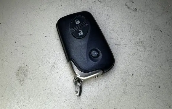 Lexus IS 220D-250-350 Ignition key/card 2714510140