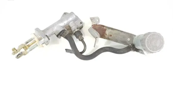 Clutch master cylinder