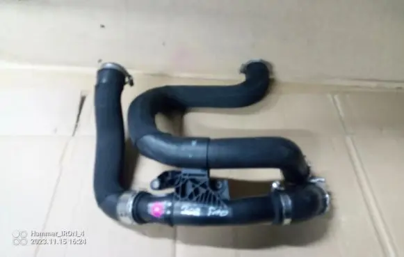 Peugeot 308 Intercooler hose/pipe