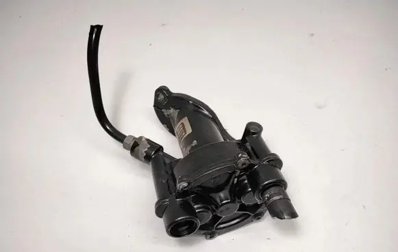 Ford Mondeo MK IV Vacuum pump 1140050600