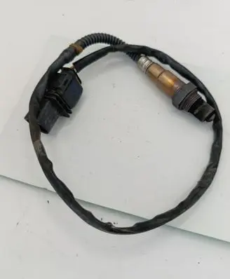 Volkswagen Golf V Lambda probe sensor 0281004042