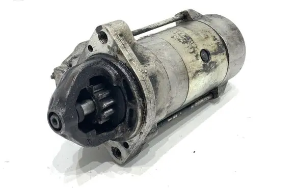 BMW 5 E60 E61 Starter motor 7788680