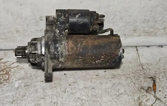 Volkswagen Sharan Starter motor 02M911023A 0001125018