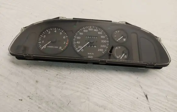 Mazda 323 Speedometer (instrument cluster) 69319220 BC6B55430