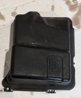 Citroen DS3 Fuse box cover 9657287180