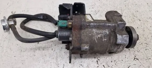 Ford Focus Fuel injection high pressure pump R9044Z013A