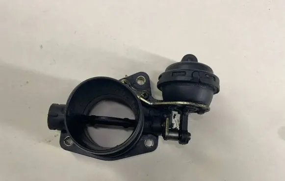 Renault Scenic II - Grand scenic II Engine shut-off valve 