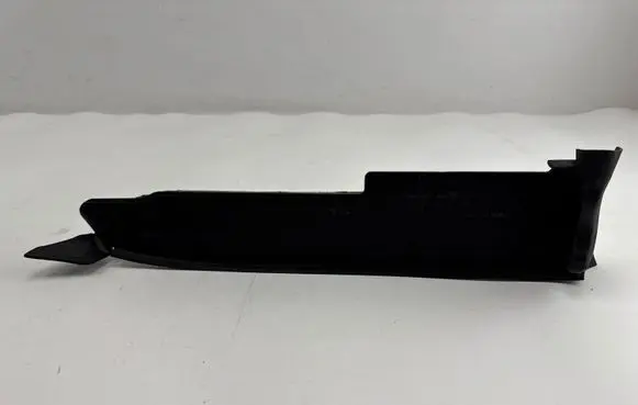 Audi A3 S3 8V Fender end trim 8V0821170D